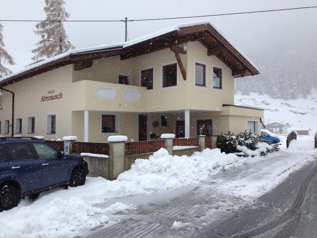 Haus Almrausch Apartment Solden Exterior photo